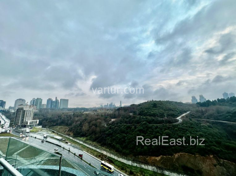 Luxurious 1+1 Apartment in Maslak, Istanbul